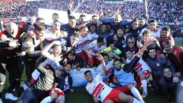 Deportivo Morón da la sorpresa y elimina a San Lorenzo