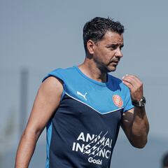 Míchel: “Tenemos una buena base, jugadores que en Primera se van a reivindicar”