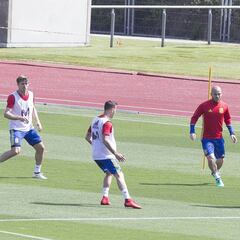 El Navalcarnero ‘ficha’ a David Silva y Monreal para tres días