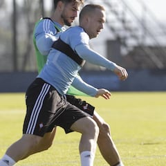 Lobotka se queda en la grada y apunta a Nápoles