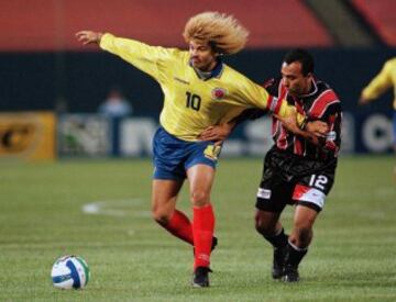 Es uno de los jugadores más importantes de la historia de Colombia. Llegó a España a principios de los noventa para jugar en el Valladolid.