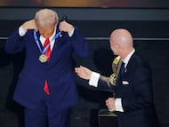 FIFA chief Gianni Infantino has presented the U.S. president, Donald Trump, with the soccer governing body’s new prize.