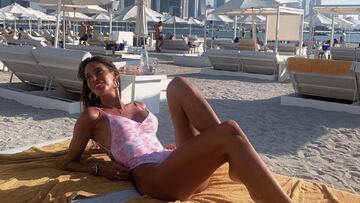 Imagen de Marta López Álamo, novia de Kiko Matamoros, en una sesión de fotos en Emiratos Árabes.