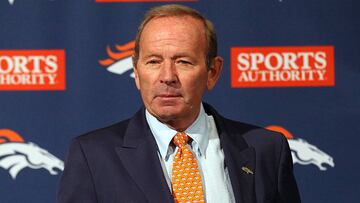 Bajo su mandato Denver ganó tres Super Bowls y 13 títulos divisionales; en agosto será entronizado en el Salón de la Fama por sus contribuciones a la NFL.