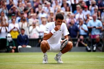 Djokovic venció al Federer, que tuvo dos bolas de partido en una final que se resolvió en el desempate del quinto set. Es su 16º título de Grand Slam.