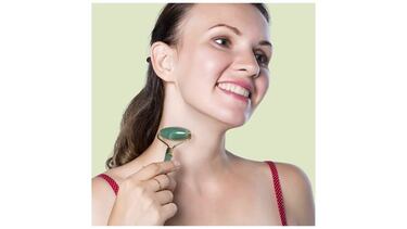 Black Friday 2021: el rodillo de jade para la cara tiene un 23% de descuento