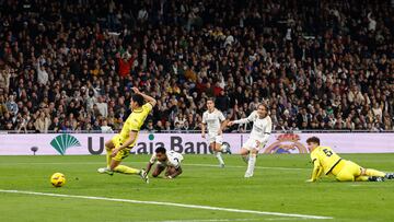 Modric marcó así el cuarto y último gol de los blancos ante el Villarreal.