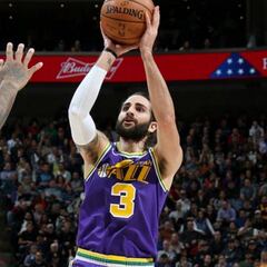 Nuevo ridículo de los Rockets ante los Jazz de Ricky (13+6)