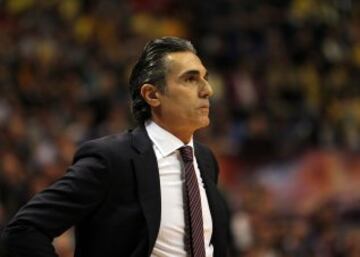 07/02/14 PARTIDO BALONCESTO COPA DEL REY CUARTOS  VALENCIA BASKET - BASKONIA LABORAL KUTXA  
SCARIOLO