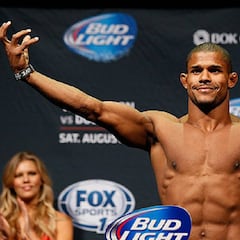 Álex García: "Me gustaría pelear contra Colby Covington"