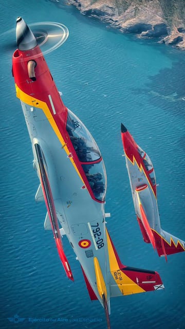 Es un avión turbohélice suizo elegido por el Ejército del Aire y del Espacio de España para reemplazar al CASA C-101 en la formación de pilotos. En diciembre de 2022, se adquirieron 24 unidades, junto con equipos de tierra y simuladores, con el objetivo de modernizar el entrenamiento de vuelo.