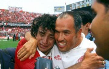 El Verano 98 regaló una de las finales más emotivas del fútbol mexicano. Necaxa ganó la ida 2-1 y en la vuelta marcaron dos goles de inmediato, tenían el global 4-1, pero los Diablos marcaron cinco goles sin respuesta y ganaron el global 6-4. 
