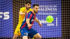 Adolfo apunta a su segunda Champions con el Barça