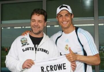 El actor neozelandés es fan del Real Madrid y admirador de Cristiano Ronaldo.
