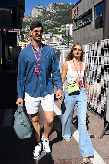 Thibaut Courtois junto a su mujer, Mishel Gerzig, durante el Gran Premio de Mónaco de la Fórmula 1.