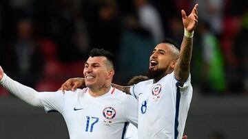 “Extrovertidos, joviales y cercanos”: los detalles del gran salto que darán Gary Medel y Arturo Vidal