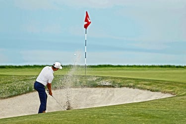 Solía haber jornada extra de desempate de 18 hoyos, pero ya no es así. Ahora, si dos o más jugadores están empatados al final del torneo regular, hay un desempate de dos hoyos, seguido de muerte súbita.