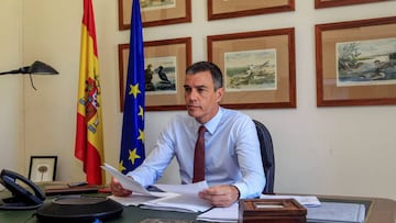 Bloomberg dispara al Gobierno por su gestión de la segunda crisis