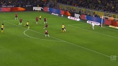 Achraf, desencadenado: golazo más de extremo que de lateral