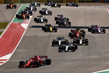 Salida de la carrera en el circuito de Las Américas. 