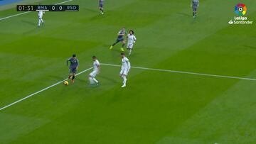 El penalti sin sentido de Casemiro a los 75" que condenó al Madrid