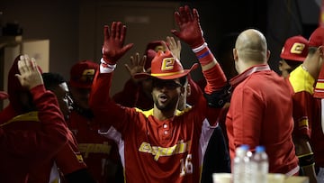 España hace los deberes pero tendrá que jugar la repesca