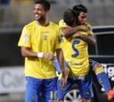 Araujo y Guzmán resuelven tras el descanso para Las Palmas