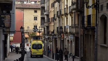 Despiden en Galicia a un trabajador de ambulancias subrogado y le indemnizan con 8 euros 