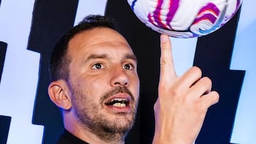 Amorós vuelve a la cima en EEUU