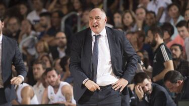 Laso ya come con Ferrándiz y Lolo Sainz