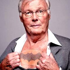 Muere Adam West, el Batman original de la TV