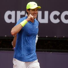 ¡Jarry remonta y avanza en el ATP 250 de Córdoba!