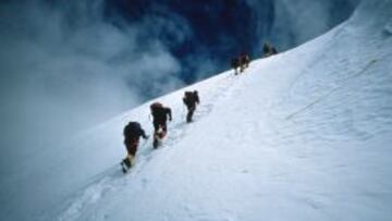 Una escalada al Everest.