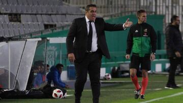 Sandoval, entrenador del Córdoba.