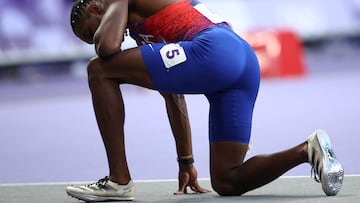 After winning the 100m race, the American was disappointing in the 200m, however, it appears he had a valid reason, one which ended his time in Paris.