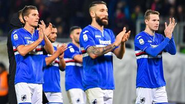 Los jugadores de la Sampdoria celebran el pase a los octavos de final de la Copa de Italia.