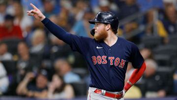 El mexicano tuvo tres hits en cinco turnos al bat e impuls&oacute; dos carreras en la victoria de los Red Sox sobre los Rays en el Tropicana Field.