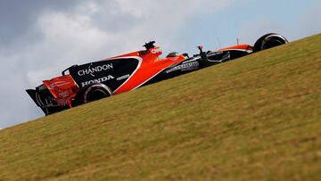 Fernando Alonso con el McLaren Honda.