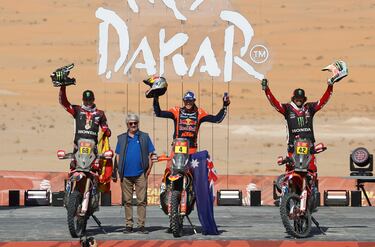 Sanders conquista su primer Dakar tras una edición casi perfecta en la que además, ganó más que nadie. Gran segundo de Schareina.