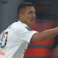 Esto es ser un futbolista de clase mundial: Alexis define así y el estadio explota