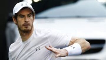 Murray doblega a Isner y se medirá a Berdych en cuartos