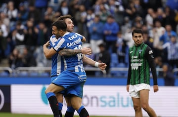 Balenziaga celebra su gol al Sestao.