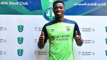 El de Cabo Verde empezó su trayectoria en Portugal. Voló a Torreón con Santos Laguna y estuvo tres años. Ganó dos Ligas, una Copa MX y un Campeón de Campeones. Para el 2018 decidió seguir su carrera en Arabia Saudita con el Al-Ahli.