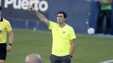 Iraola vuelve al plan inicial tras el tropiezo de El Toral¨ªn