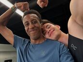 Nuevo icono LGTBI+: el bronce olímpico de 1.500 presenta a su novio