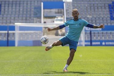 Ángel: "Siempre soñé con volver a jugar en el Espanyol"