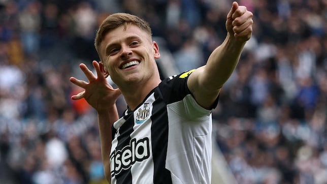 Newcastle sigue de fiesta