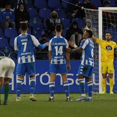 El Depor se rearma desde atrás