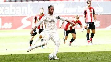 Sergio Ramos anot車 el penalti que dio la victoria por la m赤nima al Madrid en Bilbao el 5 de julio de 2020.