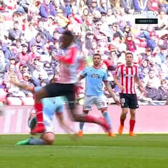 Penalti no pitado a Williams